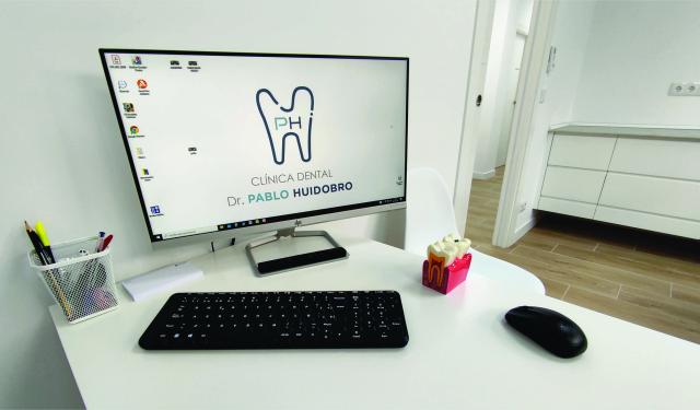 Clínica Dental Pablo Huidobro Peñaranda de Bracamonte, Salamanca